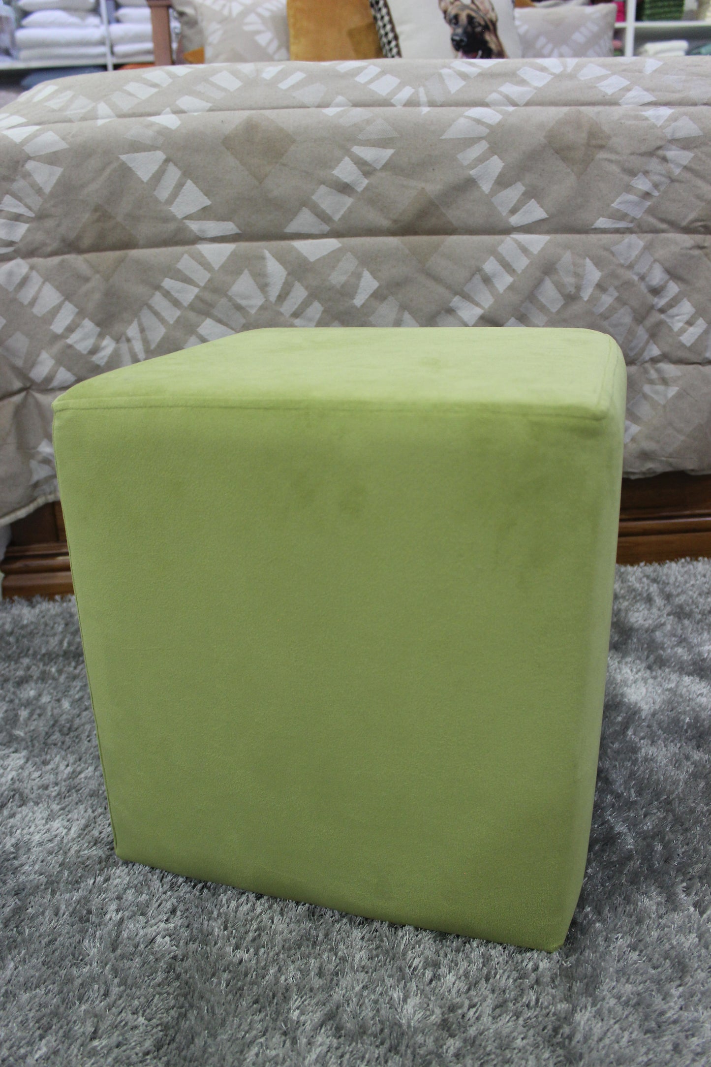 Puff Veludo Quadrado Verde