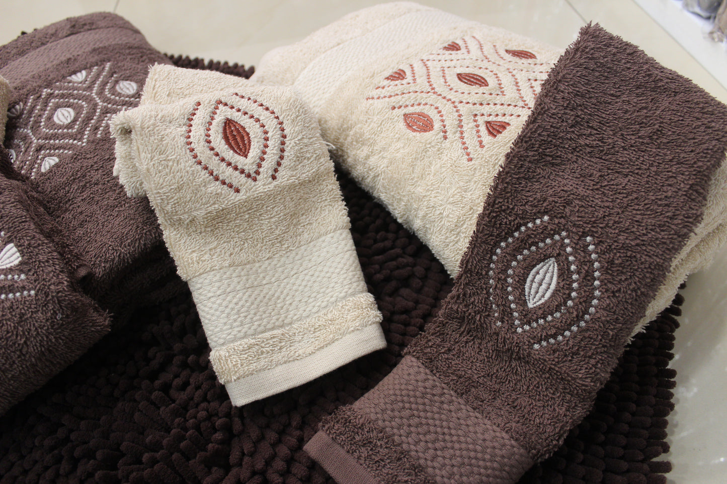 Jogo Banho 6 Peças + Tapete