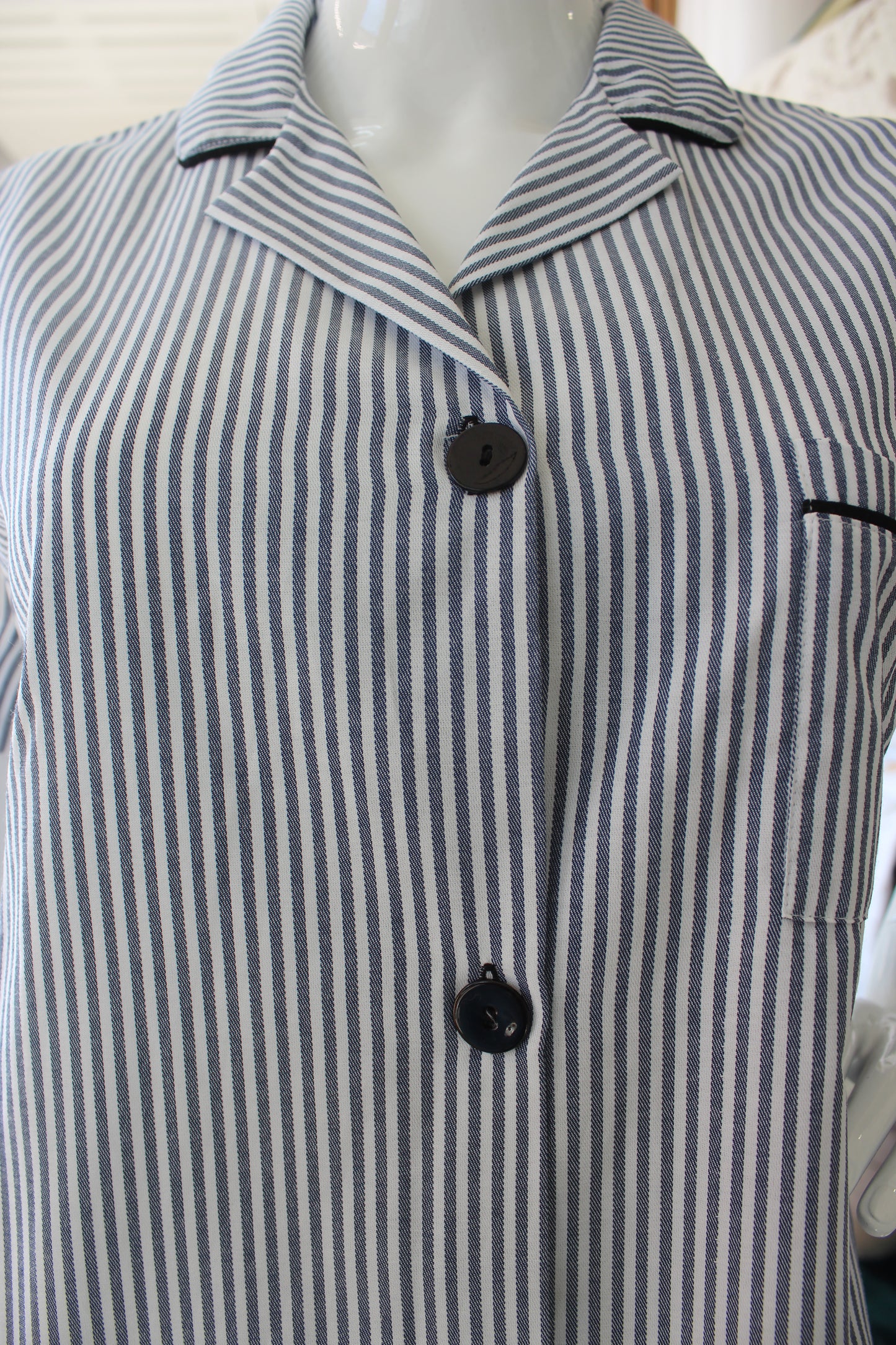 Camiseiro Senhora Riscas