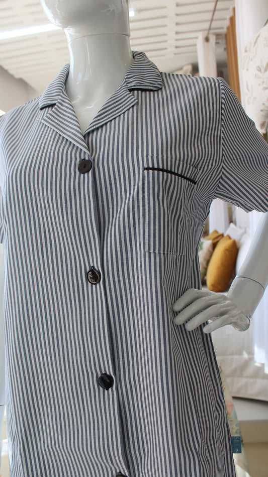 Camiseiro Senhora Riscas