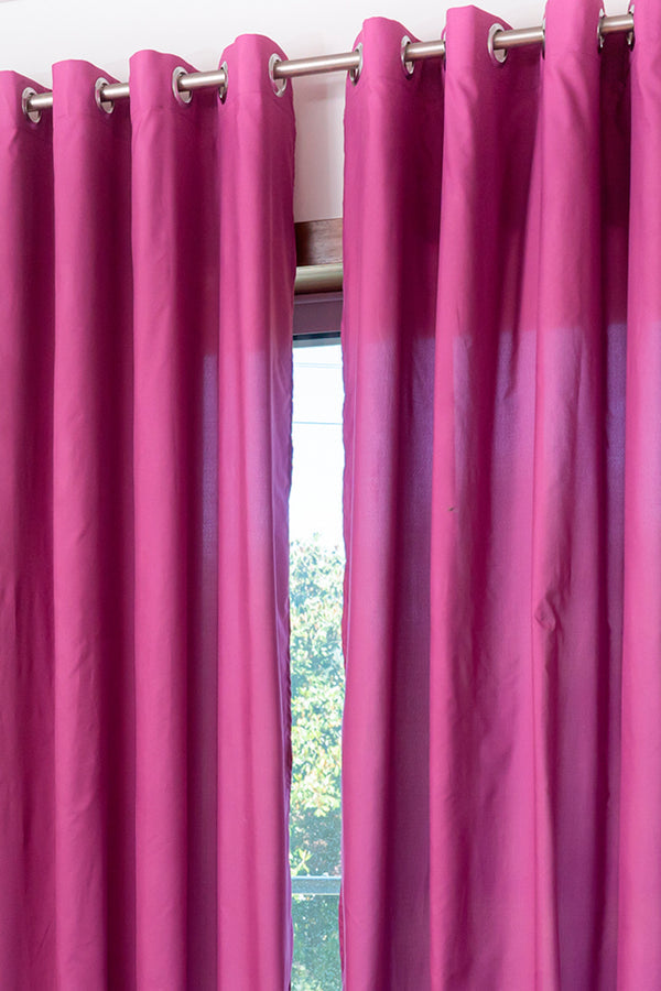 Par Cortinas Opacas Beringela